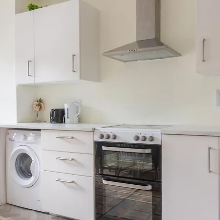 Guestready - A Cosy Retreat With Terrace In